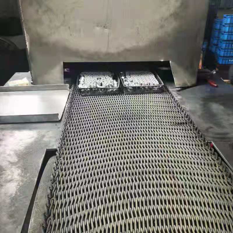 高溫金屬網(wǎng)帶材料選擇和用途有哪些？